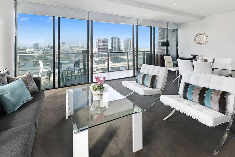 Three Bedroom Holiday Apartments Docklands Melbourne