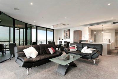 Executive accommodation at Docklands Private Collection of Apartments