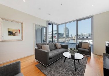 2 Bedroom apartment with harbour view